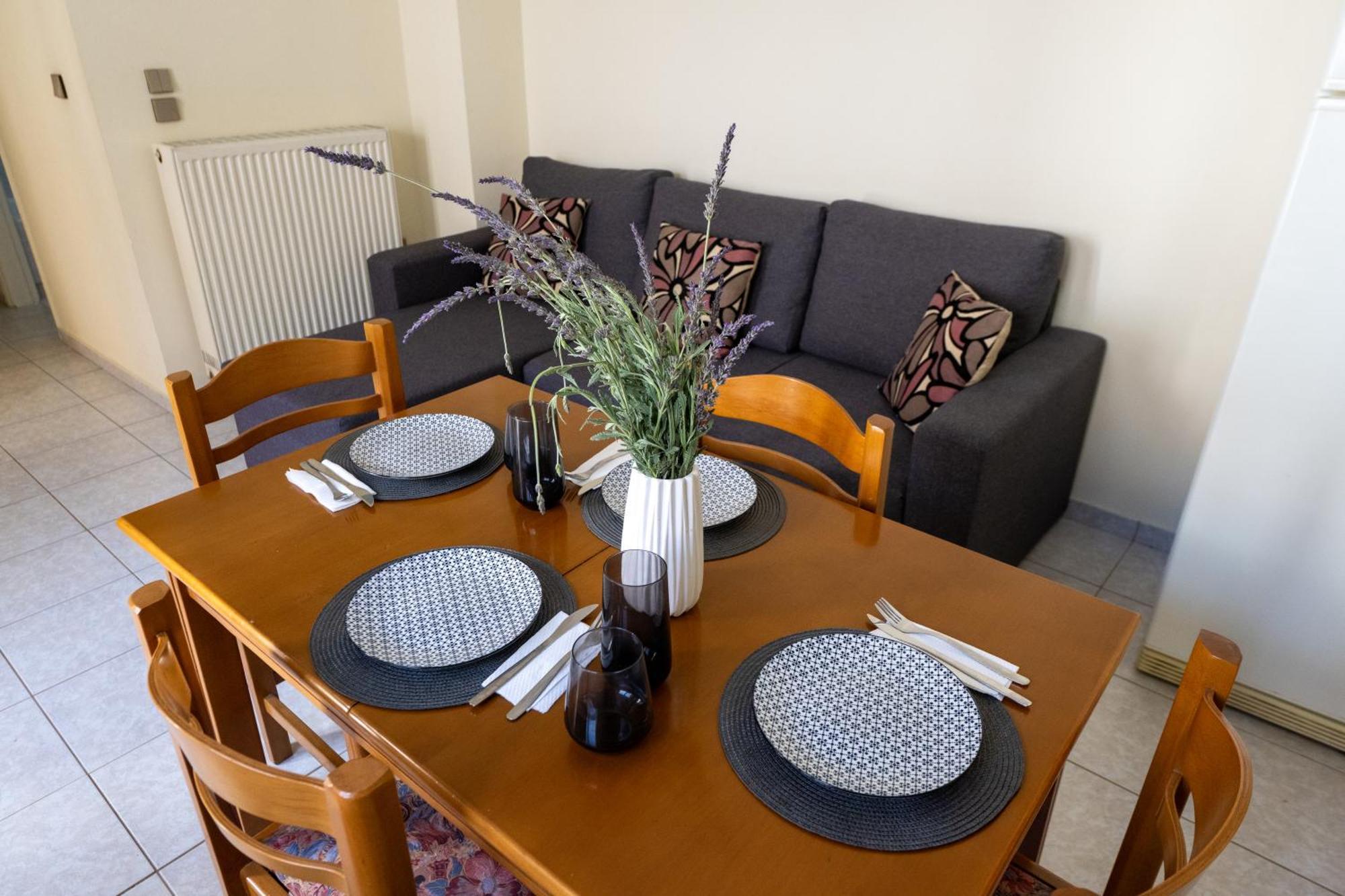 Mando Patrasso - Classical Apartment In The Center Of Patras With Free Parking Zewnętrze zdjęcie