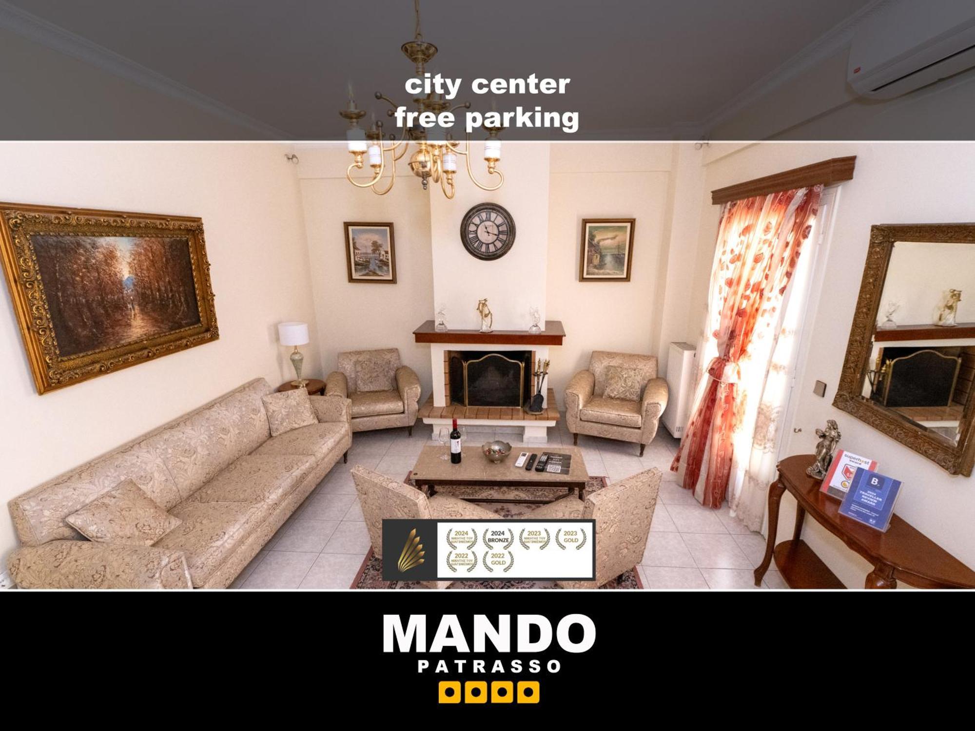 Mando Patrasso - Classical Apartment In The Center Of Patras With Free Parking Zewnętrze zdjęcie